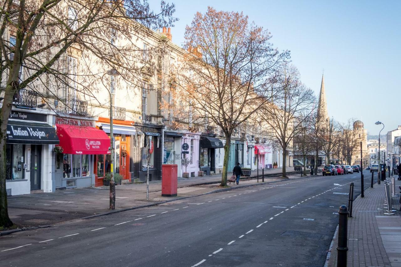 Elliot Oliver - Stylish 2 Bedroom Town Centre Apartment Cheltenham Exterior foto